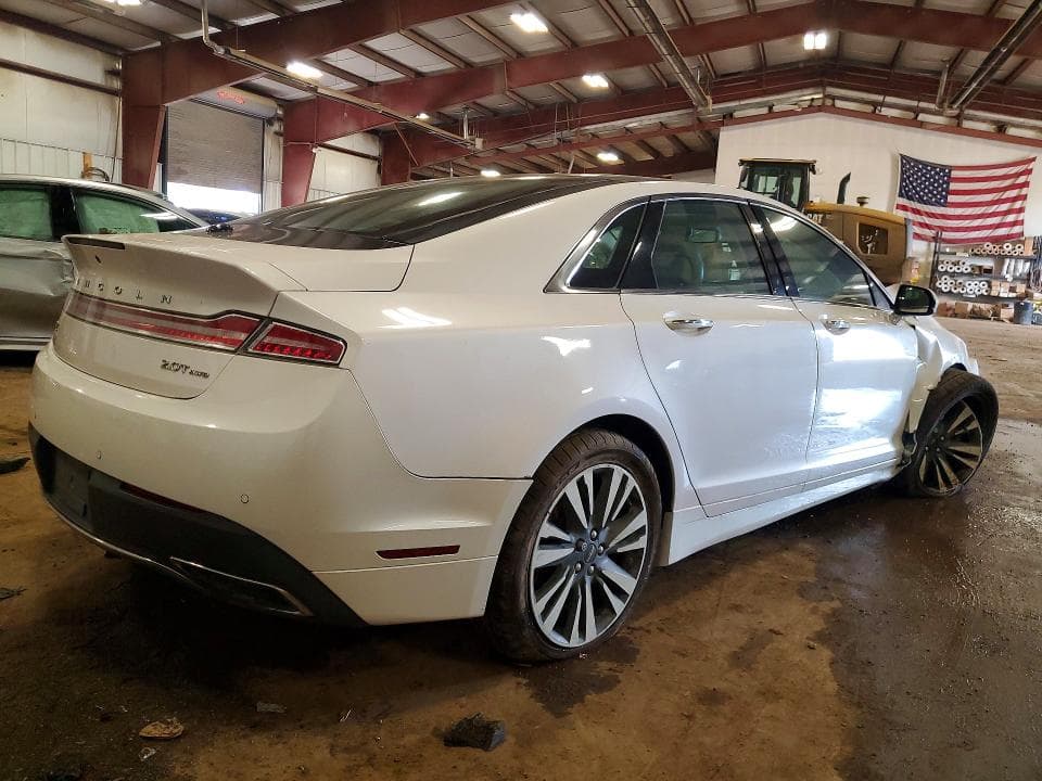 2017 LINCOLN MKZ RESERVE 3