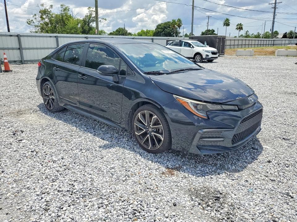 2020 TOYOTA COROLLA SE 4