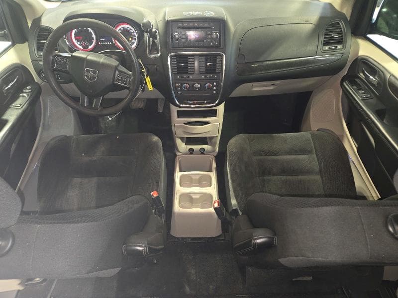 2019 DODGE GRAND CARAVAN SE 8