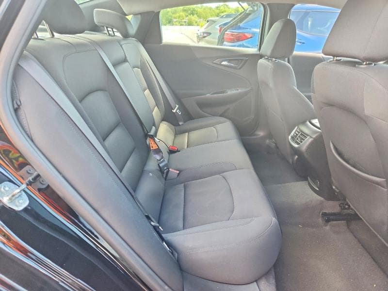 2023 CHEVROLET MALIBU LT 10