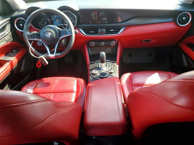 2018 ALFA ROMEO STELVIO 8