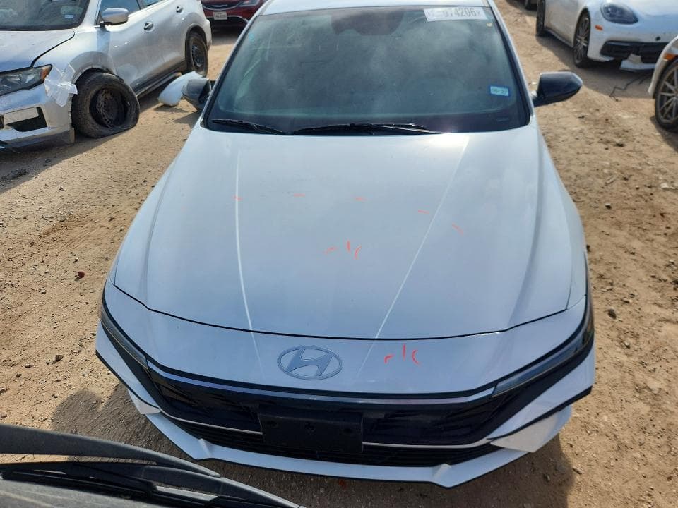 2025 HYUNDAI ELANTRA SEL SPORT 5