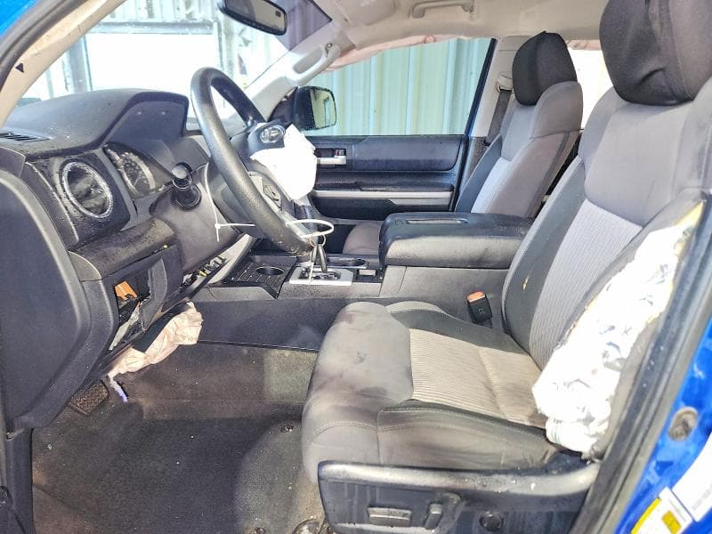 2017 TOYOTA TUNDRA SR5 7