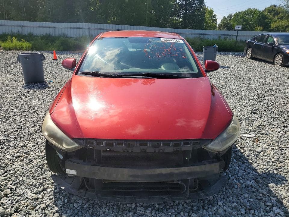 2017 HYUNDAI ELANTRA SE 5