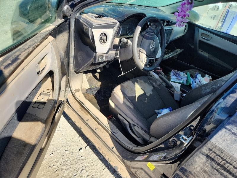2018 TOYOTA COROLLA LE 8