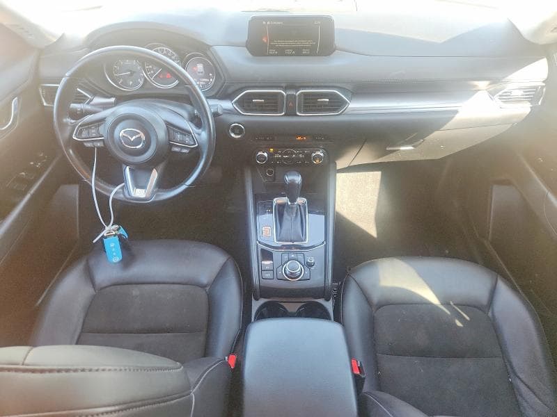 2017 MAZDA CX-5 TOURING 8