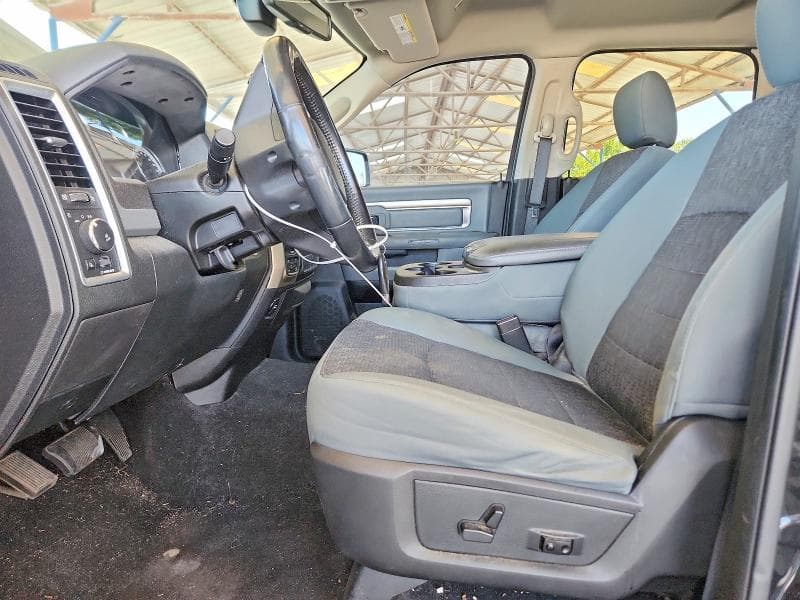 2017 RAM 1500 SLT 7