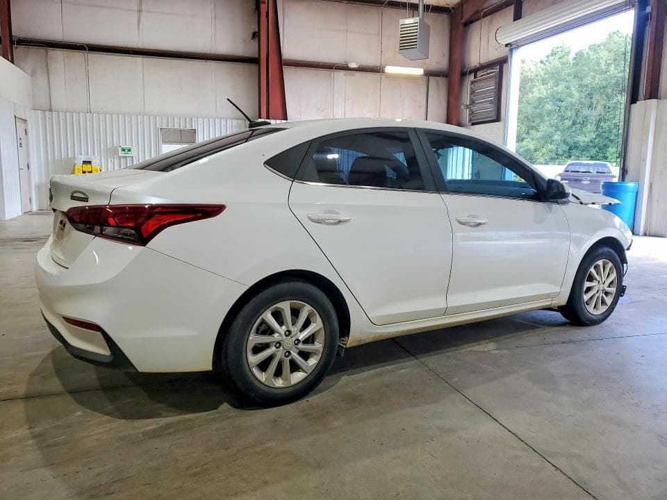 2021 HYUNDAI ACCENT SEL 3