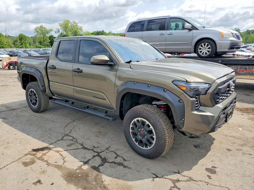 2025 TOYOTA TACOMA TRD OFF-ROAD 4