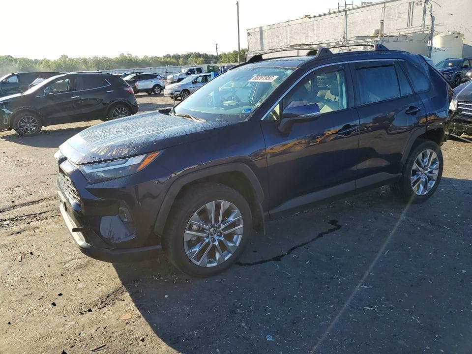 2022 TOYOTA RAV4 XLE PREMIUM - 1
