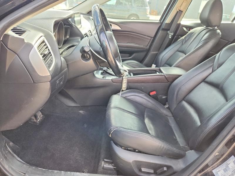 2018 MAZDA 3 TOURING 7