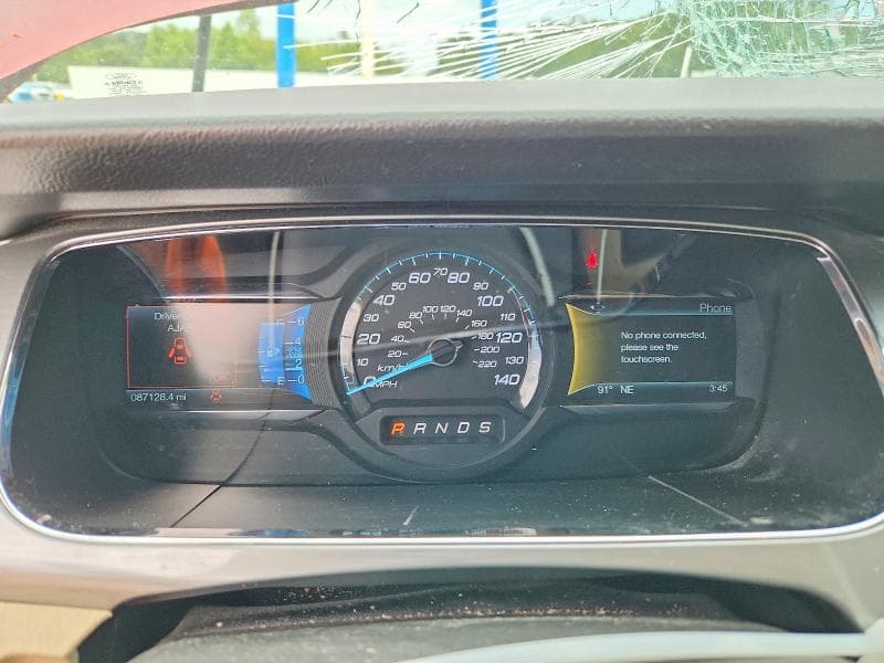 2017 FORD TAURUS SEL 9