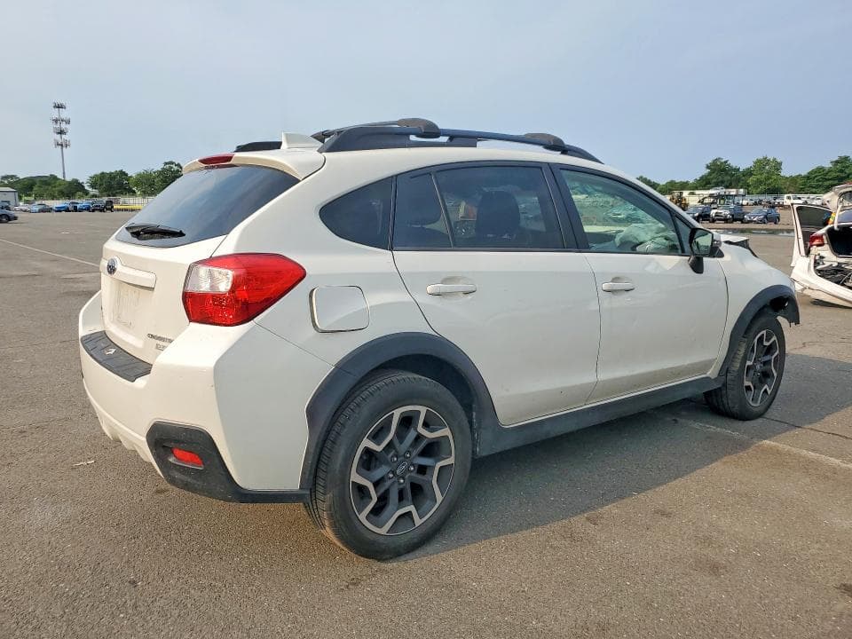 2017 SUBARU CROSSTREK LIMITED 3