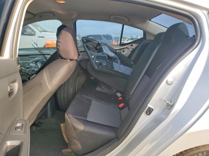 2021 NISSAN VERSA S 10