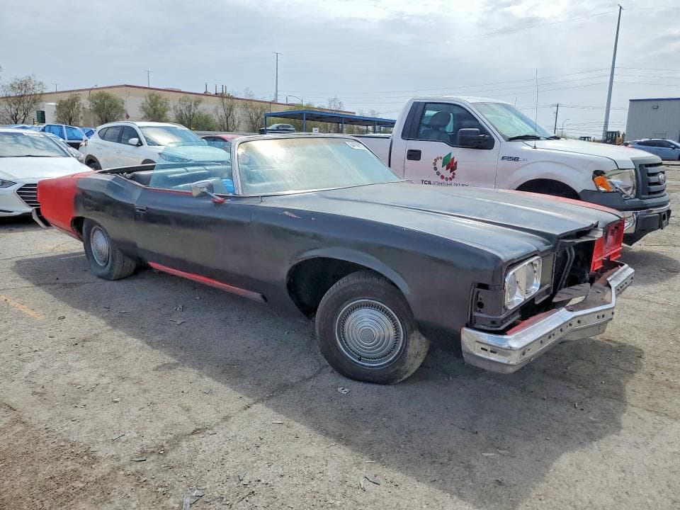 1974 PONTIAC GRANDVILLE 4