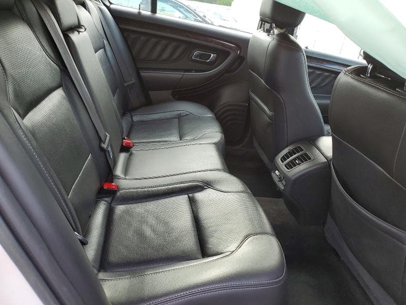2017 FORD TAURUS LIMITED 10
