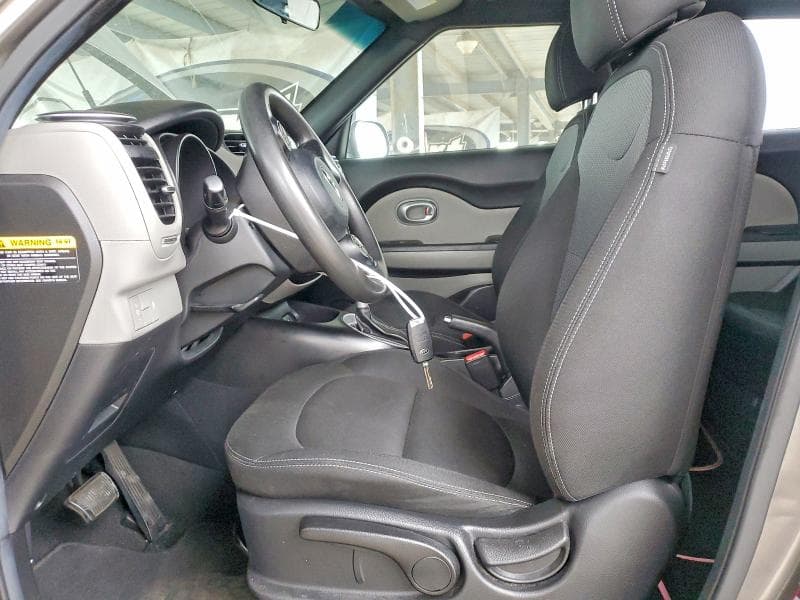 2019 KIA SOUL + 7