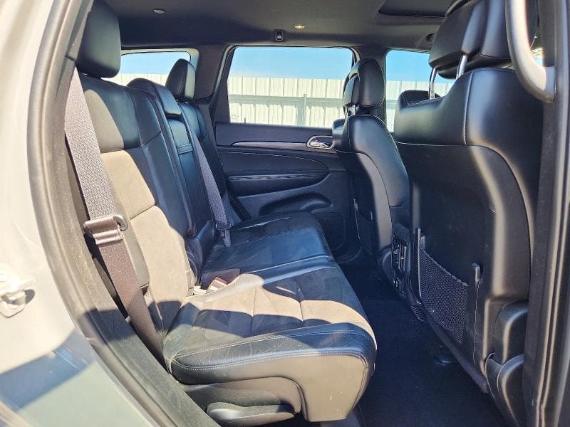 2020 JEEP GRAND CHEROKEE LAREDO 11