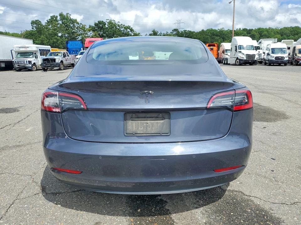2022 TESLA MODEL 3 6