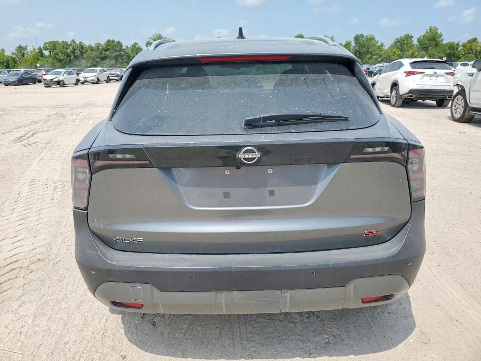 2026 NISSAN KICKS SR 6