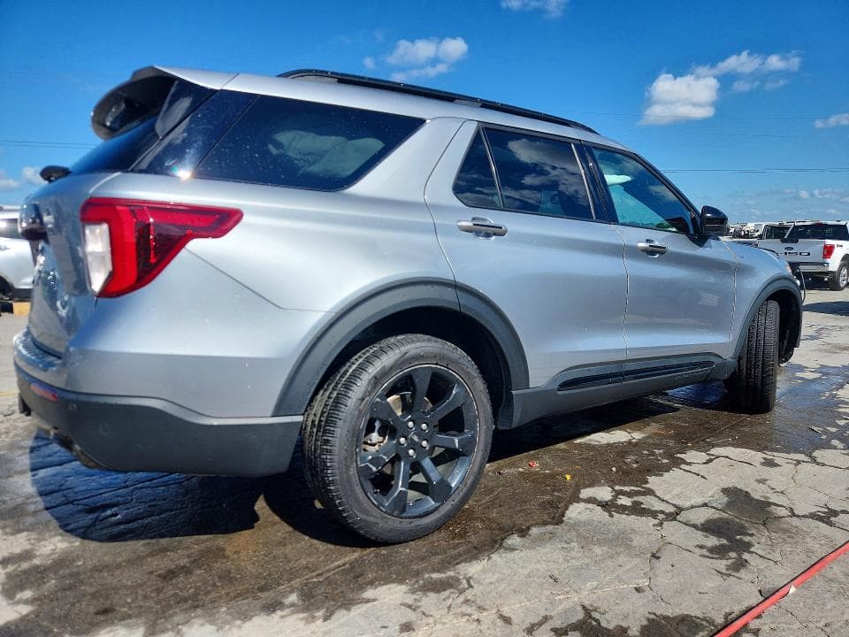 2022 FORD EXPLORER ST-LINE 3