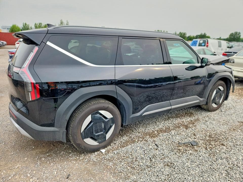 2026 KIA EV9 LAND 3
