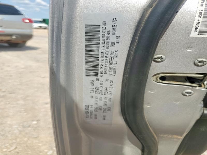 2019 RAM 1500 CLASSIC SLT 12