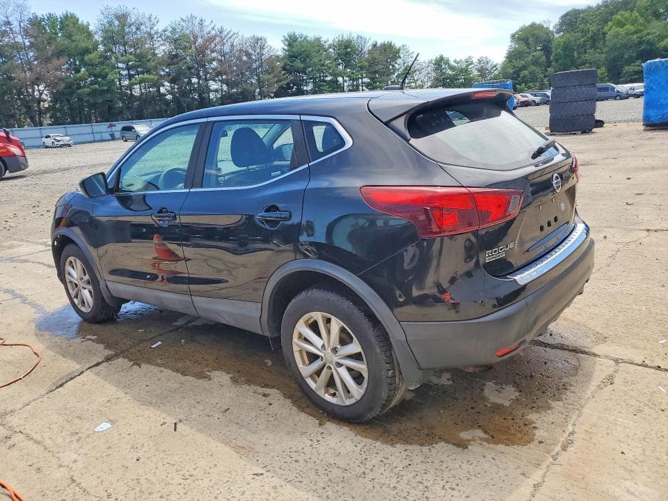 2017 NISSAN ROGUE SPORT S 2