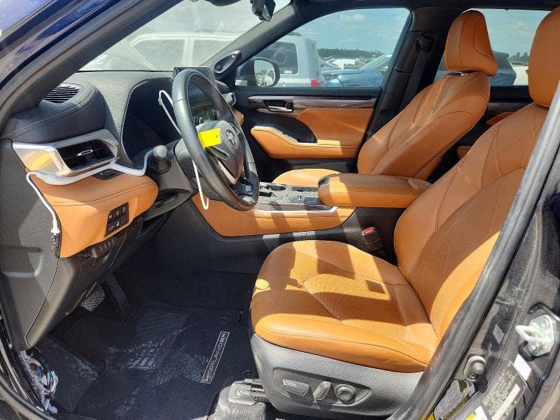 2024 TOYOTA HIGHLANDER PLATINUM 7