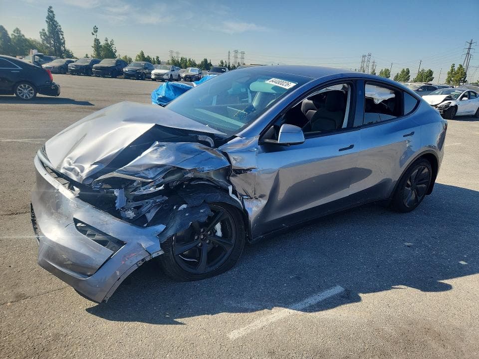 2026 TESLA MODEL Y - 1