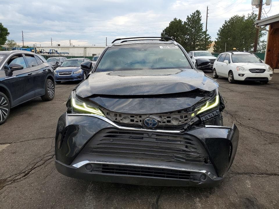 2021 TOYOTA VENZA LIMITED 5