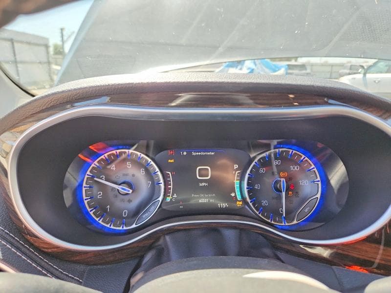 2022 CHRYSLER PACIFICA LIMITED 9