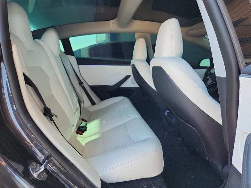 2025 TESLA MODEL 3 10