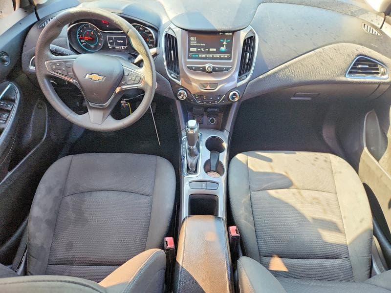 2017 CHEVROLET CRUZE LT 8
