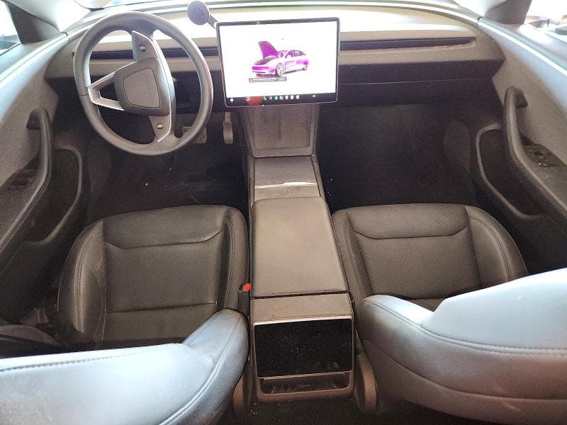 2025 TESLA MODEL 3 8