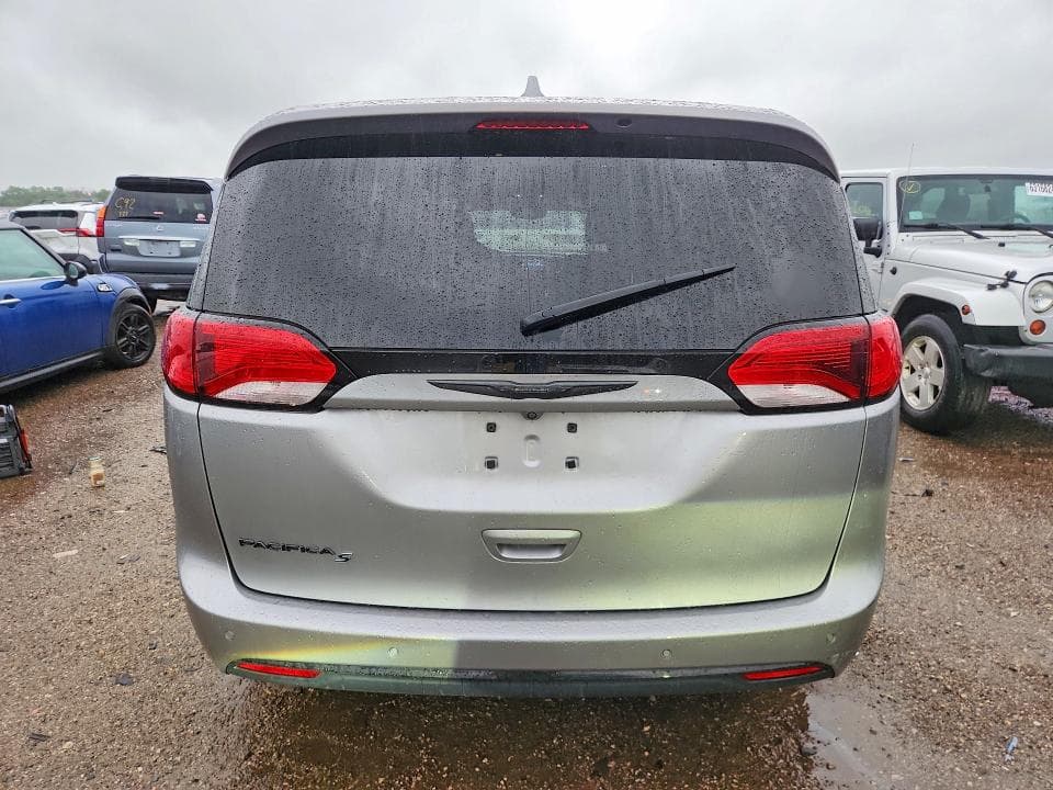 2018 CHRYSLER PACIFICA TOURING PLUS 6