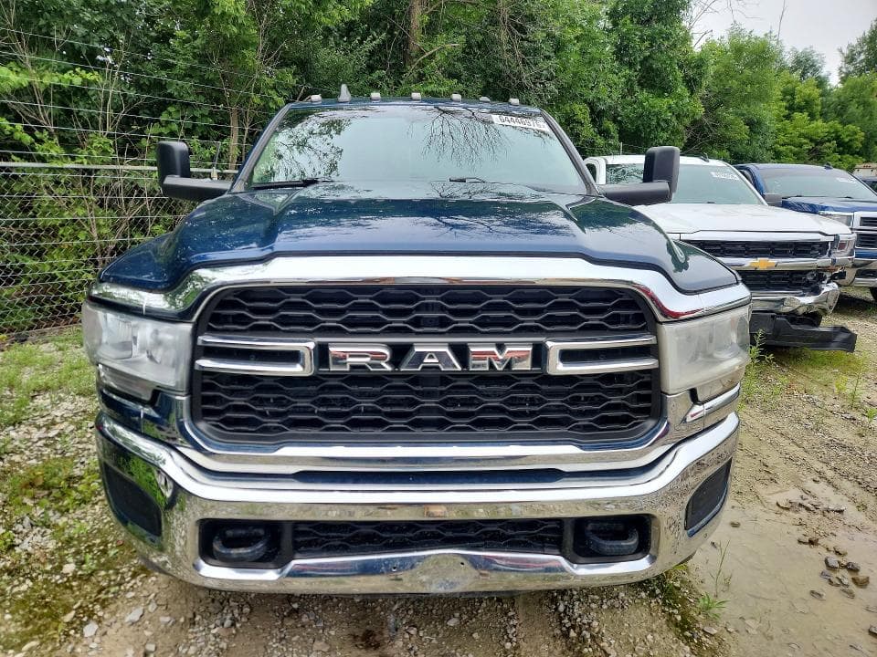 2019 RAM 3500 TRADESMAN 5