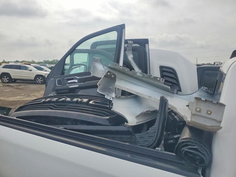 2023 RAM 1500 LARAMIE 12