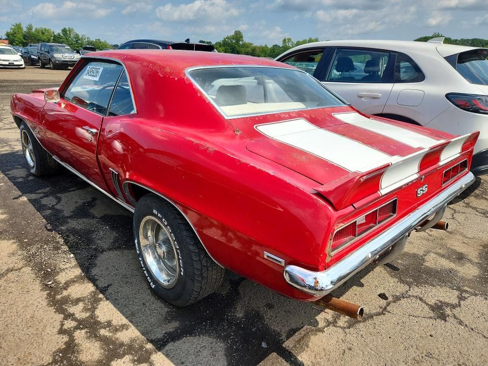 1969 CHEVROLET CAMARO 2