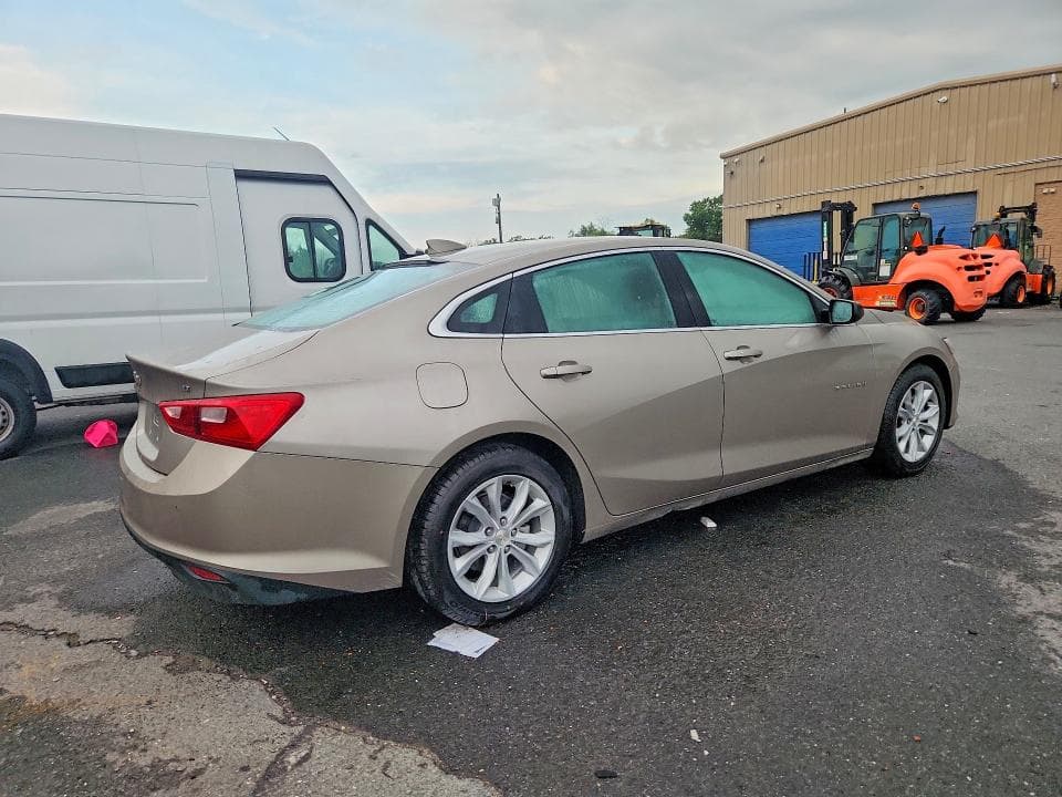2024 CHEVROLET MALIBU LT 3
