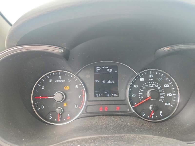 2017 KIA FORTE LX 9