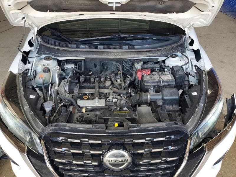 2021 NISSAN KICKS SR 11