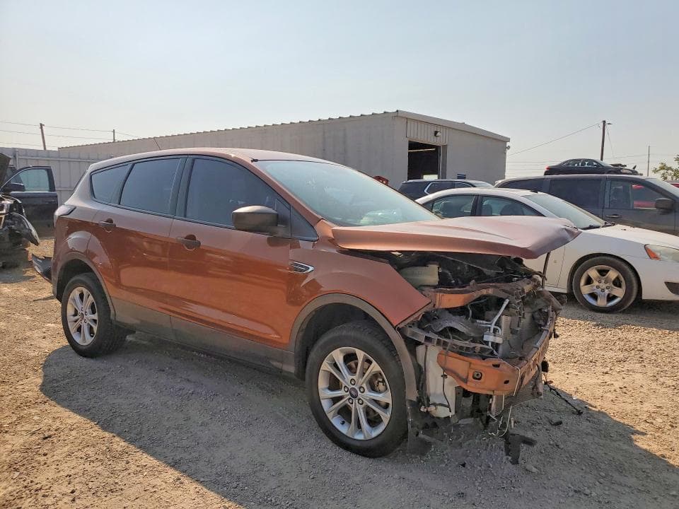 2017 FORD ESCAPE S 4