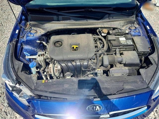 2020 KIA FORTE EX 11