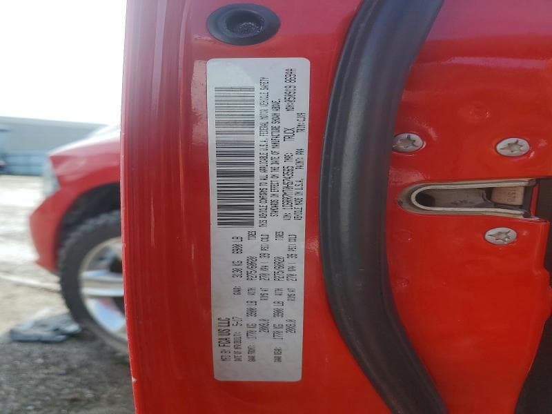 2017 RAM 1500 SPORT 12