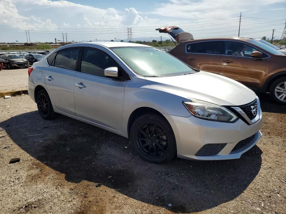 2018 NISSAN SENTRA S 4