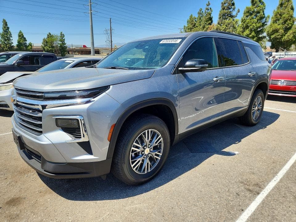 2026 CHEVROLET TRAVERSE LT