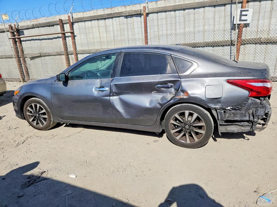 2018 NISSAN ALTIMA 2.5 SV 2