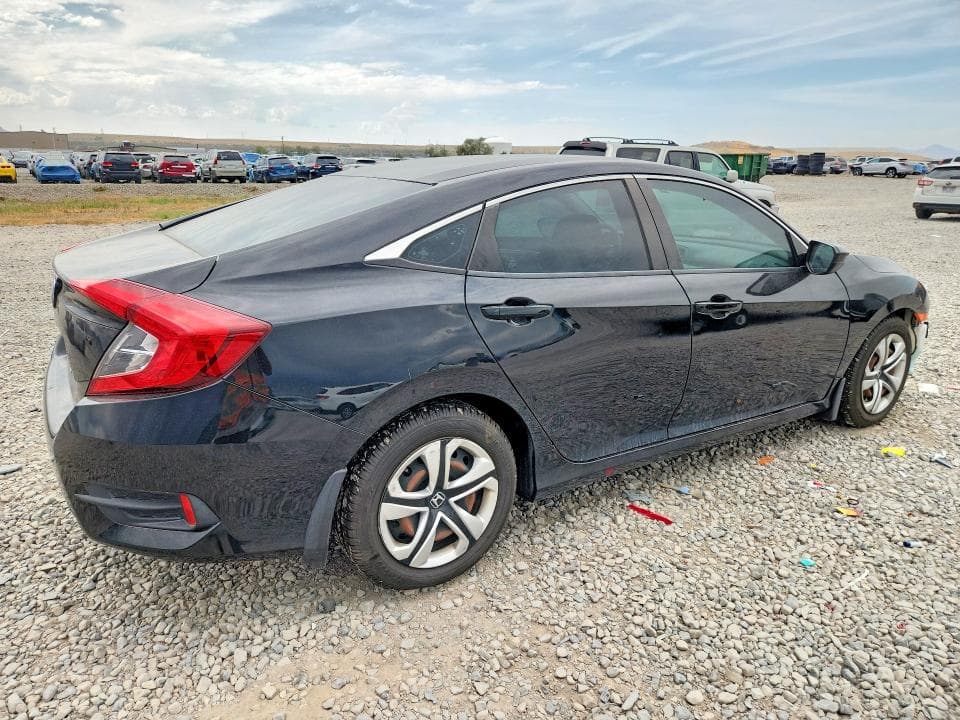 2018 HONDA CIVIC LX 3