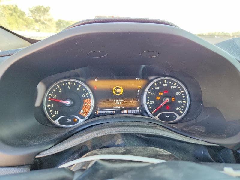 2020 JEEP RENEGADE TRAILHAWK 9